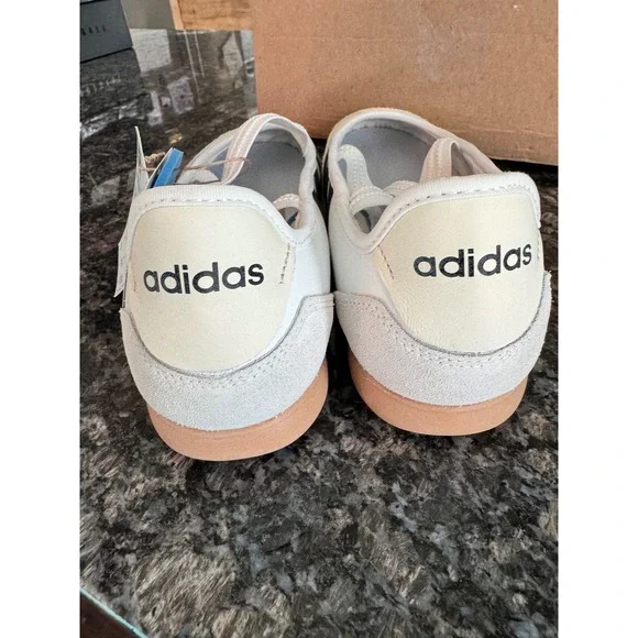 adidas Women's White Black samba special edition Sneakers - Picture 5 of 7